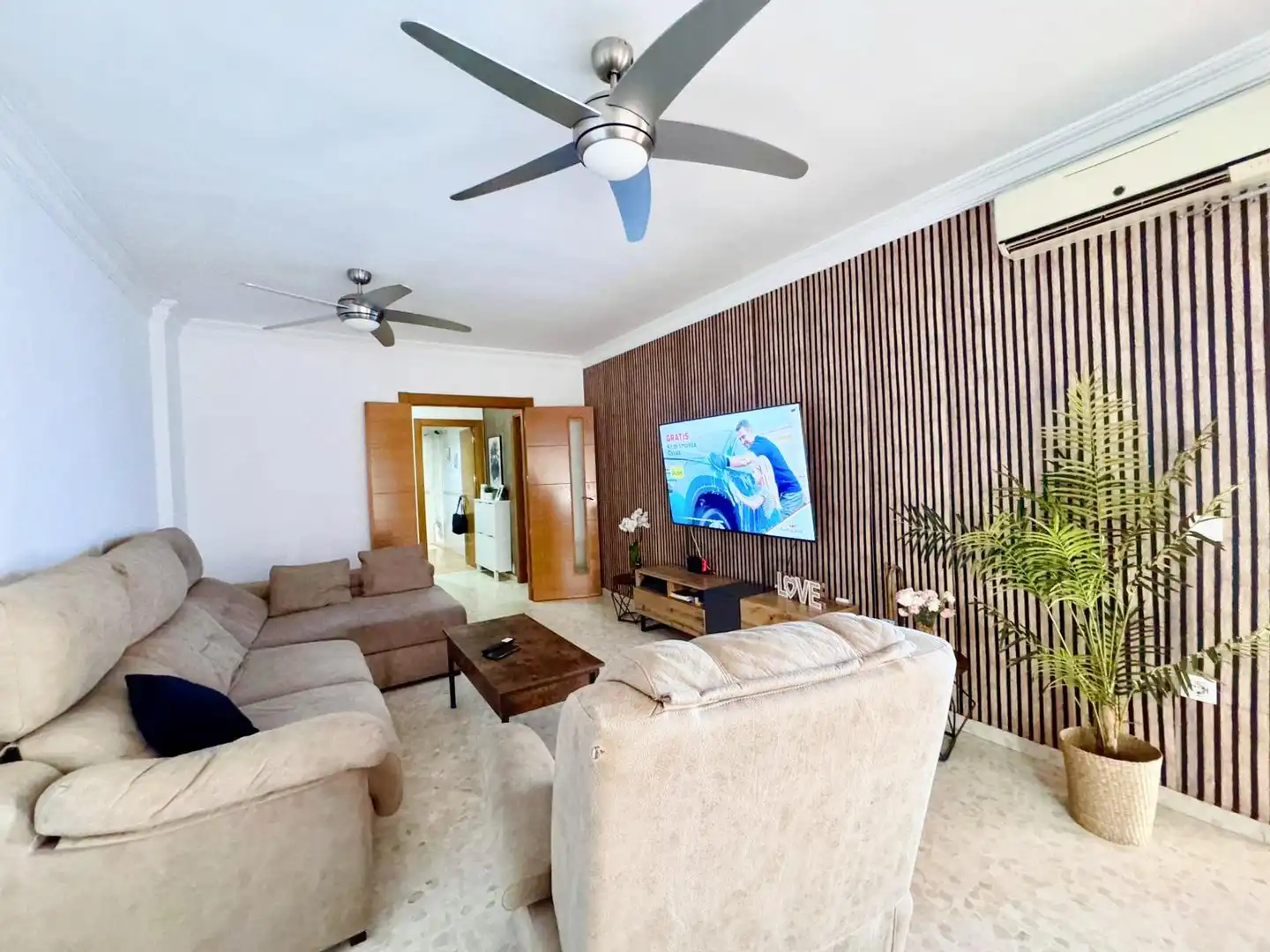 Sala de estar de Piso en venta en Málaga con Aire acondicionado, Terraza y Trastero
