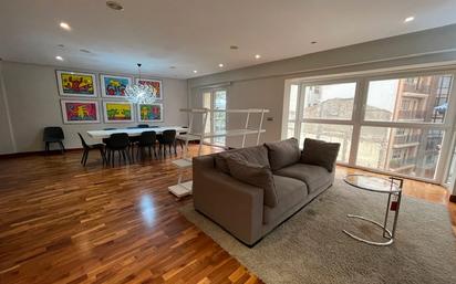 Living room of Flat to rent in Alicante / Alacant  with Air Conditioner, Heating and Parquet flooring