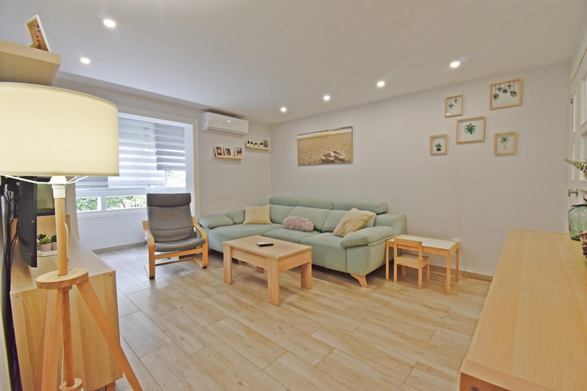 Living room of Flat for sale in Jerez de la Frontera  with Air Conditioner and Balcony