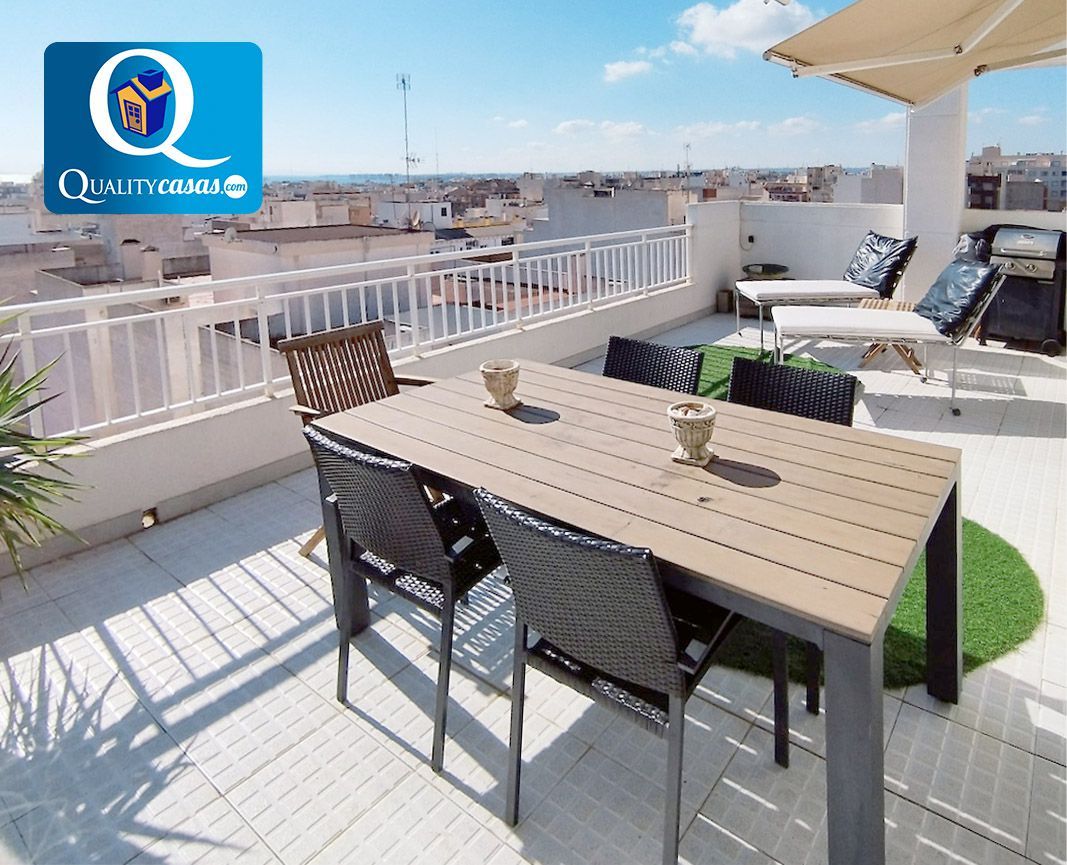 Terrace of Flat for sale in Torrevieja  with Air Conditioner, Heating and Terrace