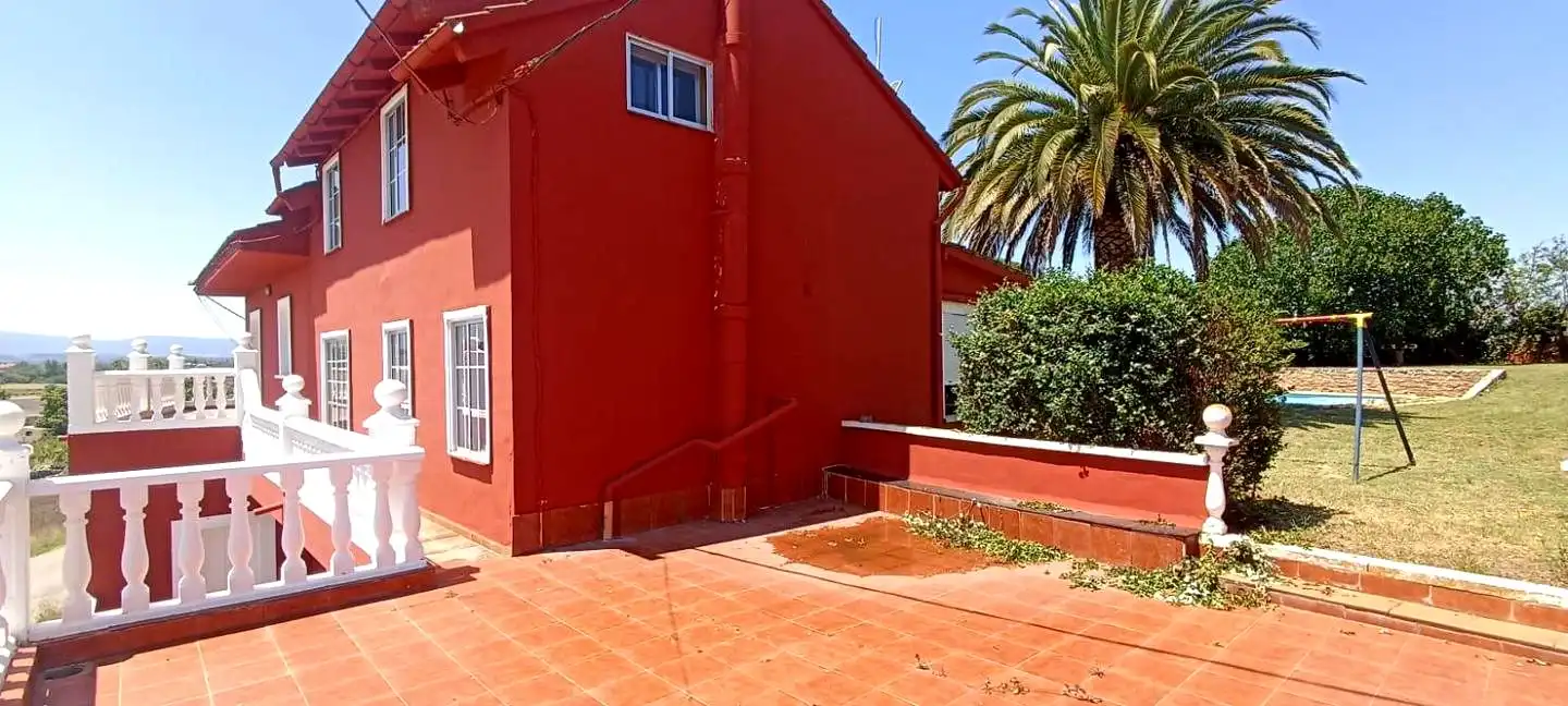 Vista exterior de Casa o chalet en venta en Villamediana de Iregua con Aire acondicionado, Calefacción y Jardín privado