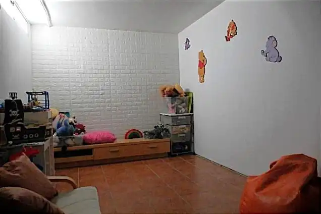 Casa aparellada amb jardí en venda a Coloma, imagen 21