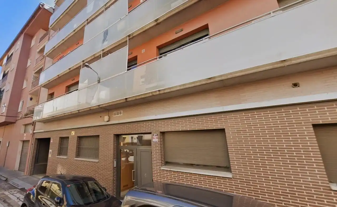 Vista exterior de Apartament en venda en Figueres amb Terrassa
