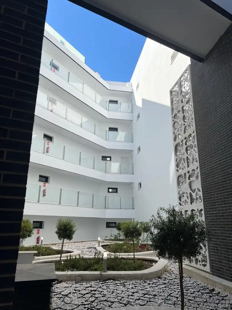 Außenansicht von Wohnungen zum Verkauf in Málaga mit Terrasse und Balkon