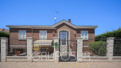 Photo 3 of House or chalet for sale in Calle Almendro, 21, Boecillo, Valladolid