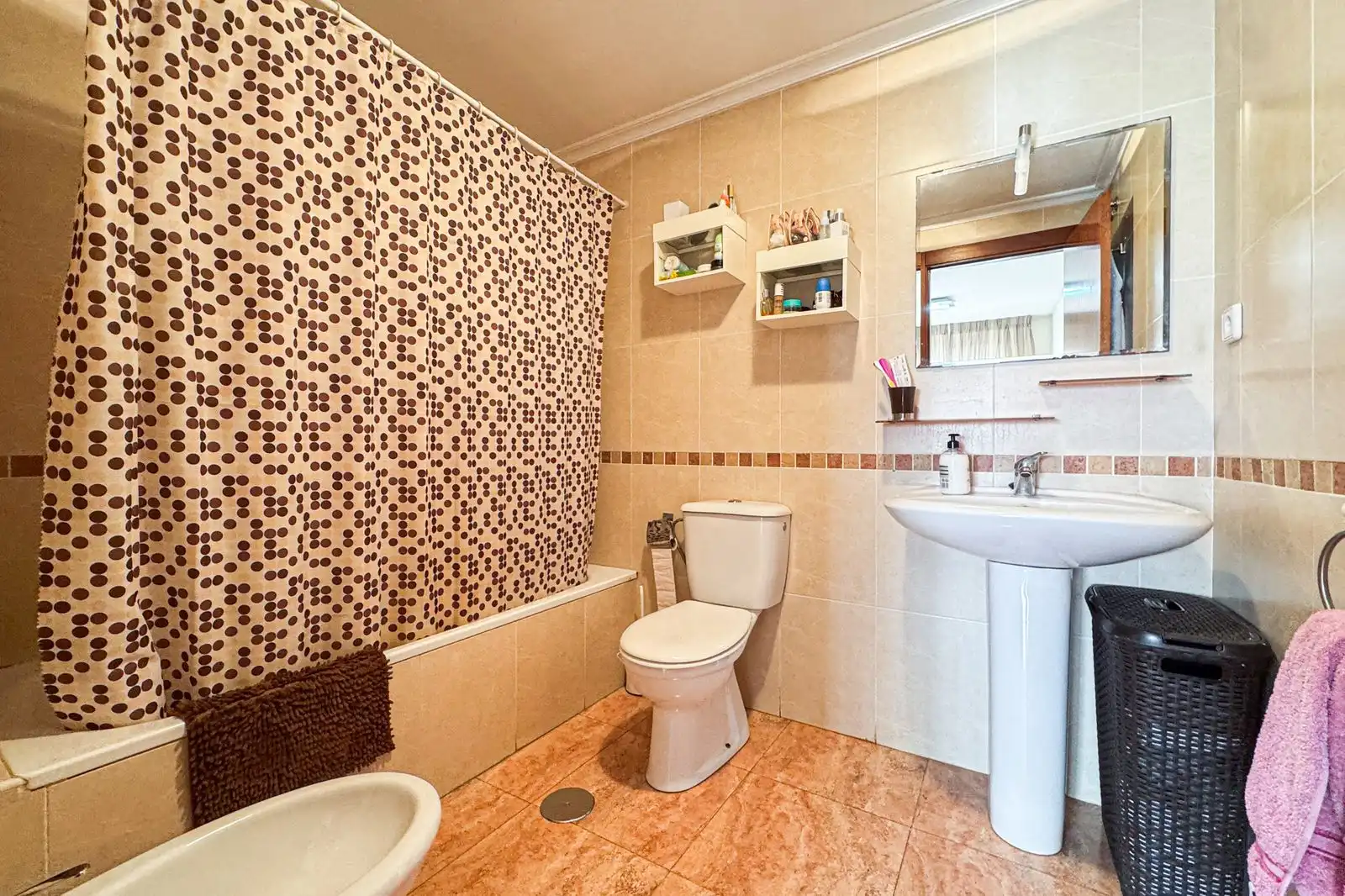 Baño de Piso en venta en Almería con Aire acondicionado, Calefacción y Terraza