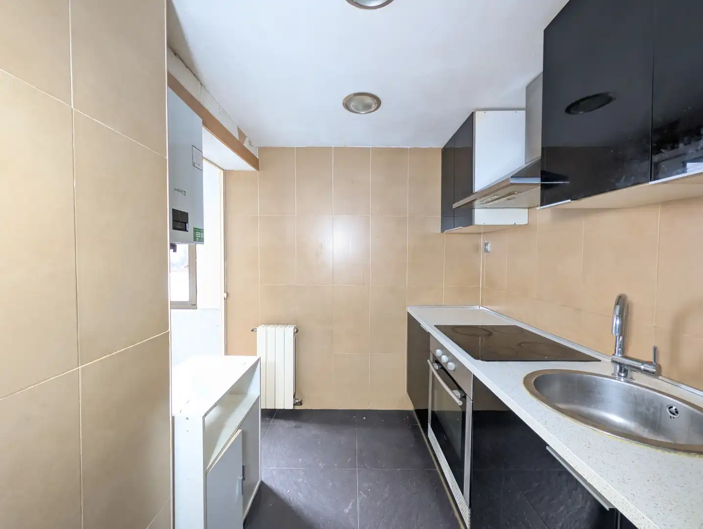 Cocina de Piso en venta en Zaragoza con Aire acondicionado, Calefacción y Parquet