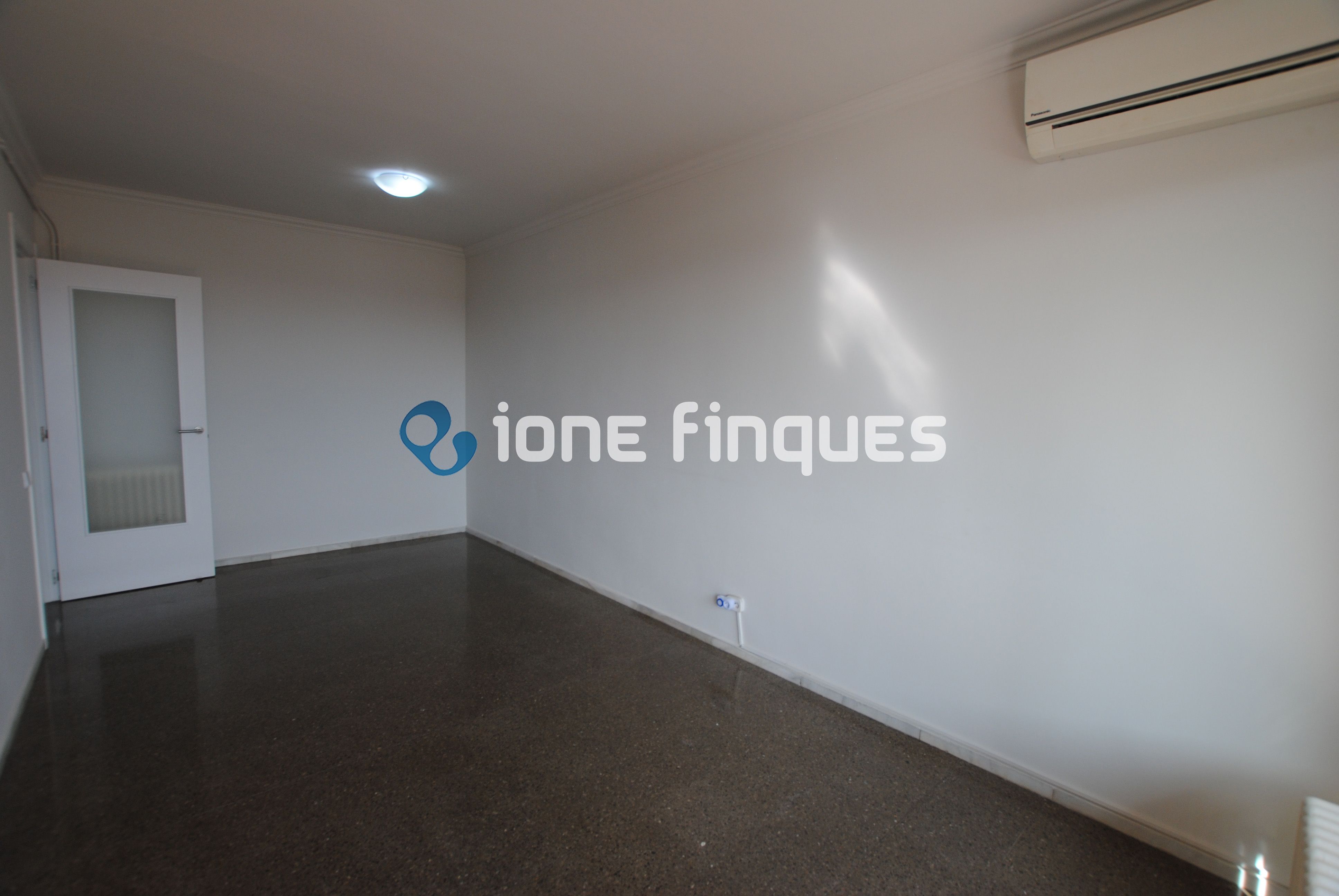 Piso en venta en Sol i Padris - Sant Oleguer