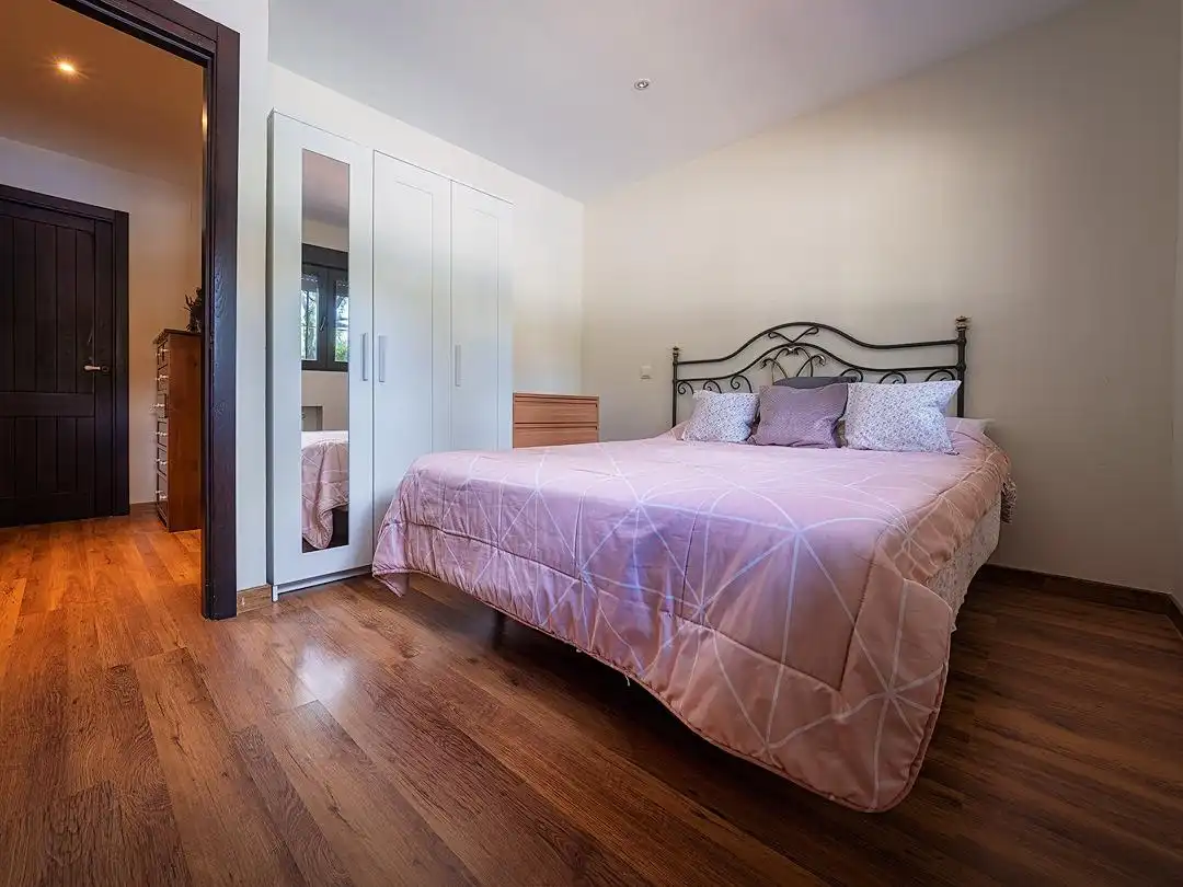 Habitación de Casa o chalet en venta en Torrelodones con Aire acondicionado, Calefacción y Jardín privado