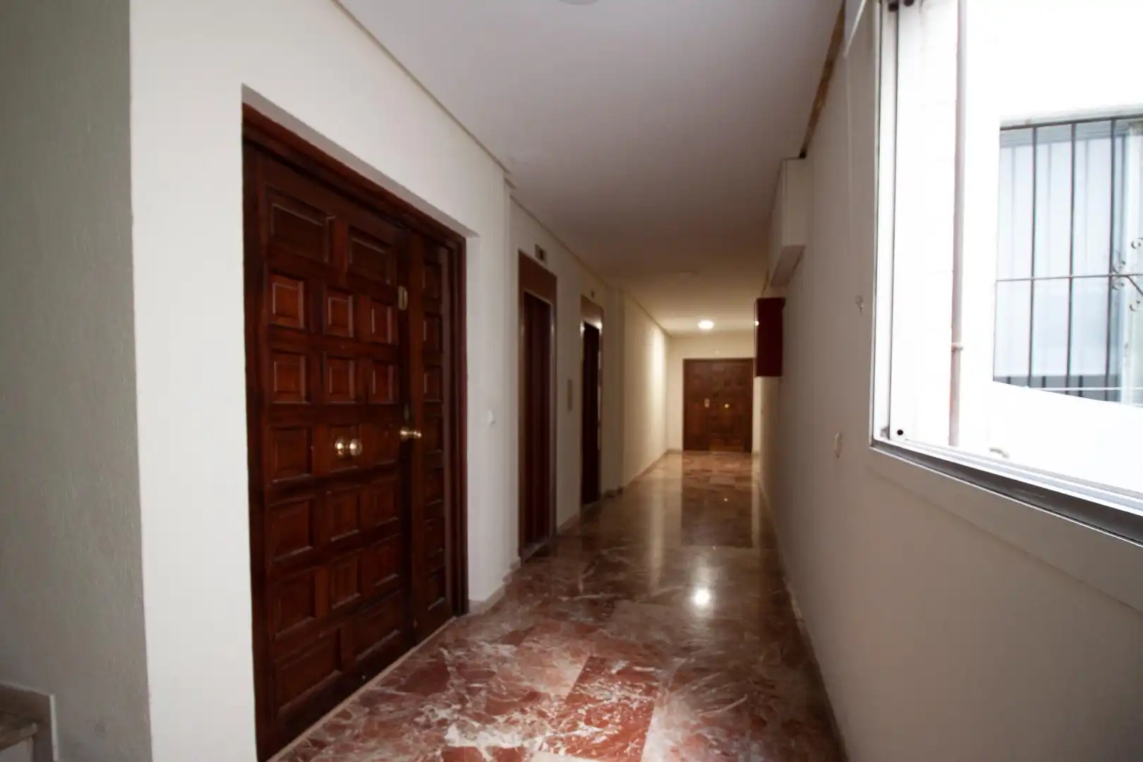 Flat for rent in Sevilla  with Air Conditioner and Heating