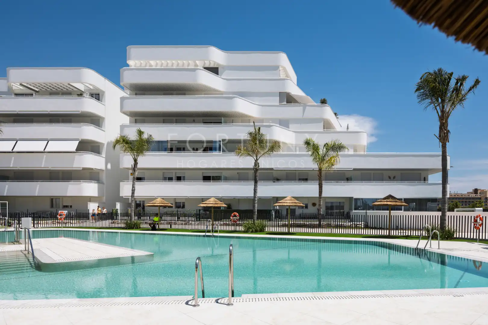 Piso con piscina en venta en Calle Mar Rojo 1761, imagen 6