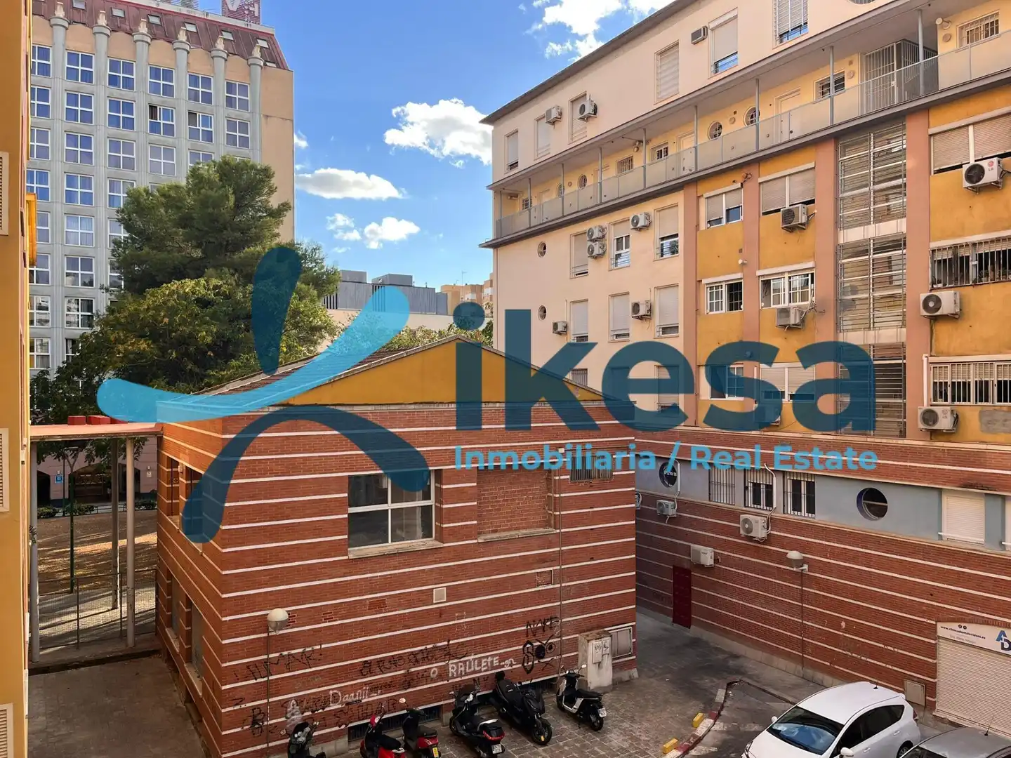 Exterior view of Apartments for sale in Sevilla