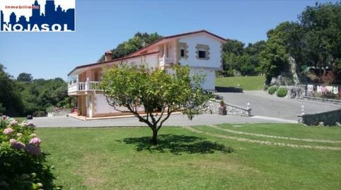 Foto 3 de Casa o xalet en venda a Calle Isla, Arnuero, Cantabria