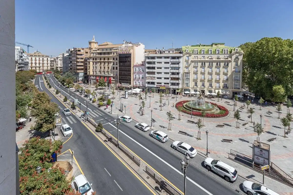Exterior view of Flat for rent in Granada  with Air Conditioner, Heating and Terrace