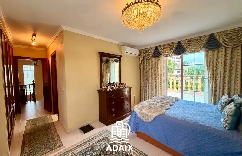 Bedroom of Detached homes for sale in El Campello  with Air Conditioner, Heating and Terrace