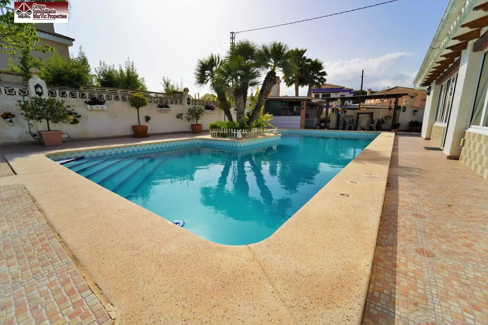 Piscina de Casa o chalet en venta en Benidorm con Calefacción, Jardín privado y Terraza