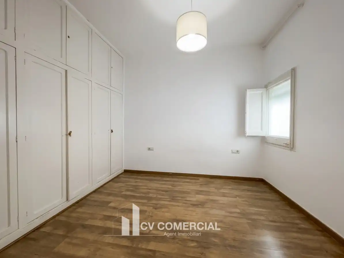 Piso con terraza en venta en Carrer del Comte d'Urgell, imagen 13