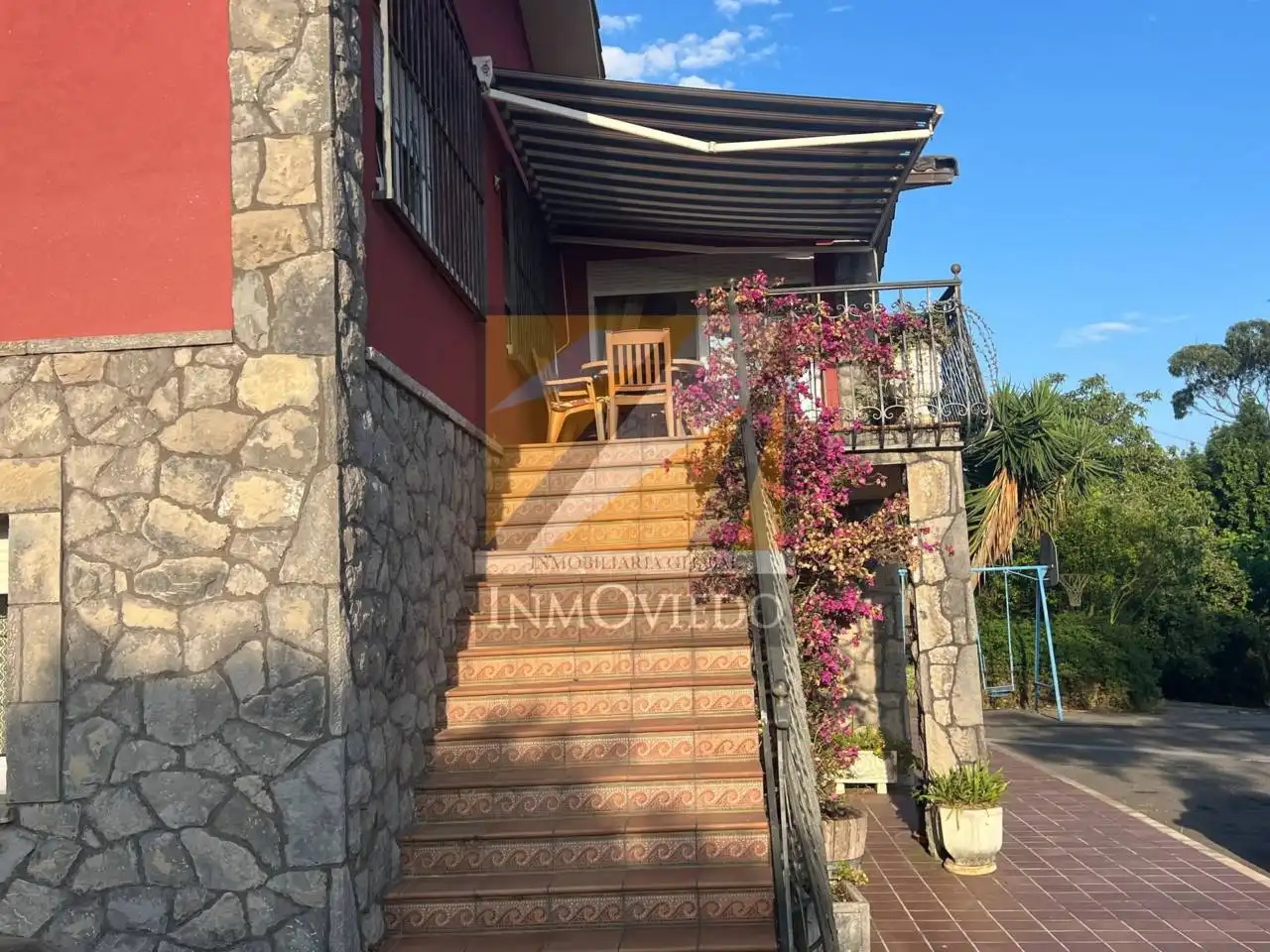 Terrassa de Casa o xalet en venda en Carreño amb Calefacció, Jardí privat i Parquet