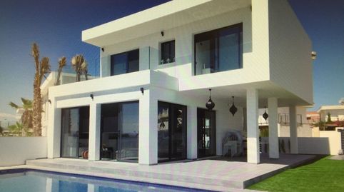 Foto 2 de Casa o chalet en venta en La Romana, Alicante