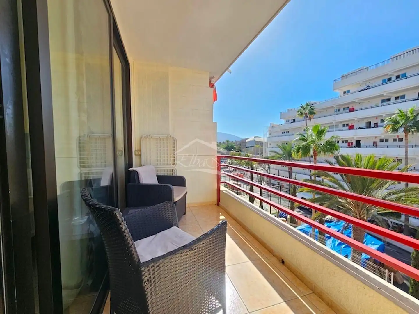 Piso con terraza en venta en Costa Adeje, imagen 2