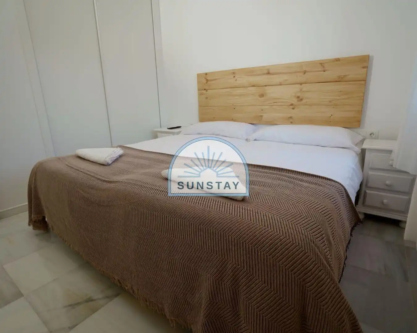Bedroom of Flat for rent in Nerja  with Air Conditioner, Private garden and Terrace