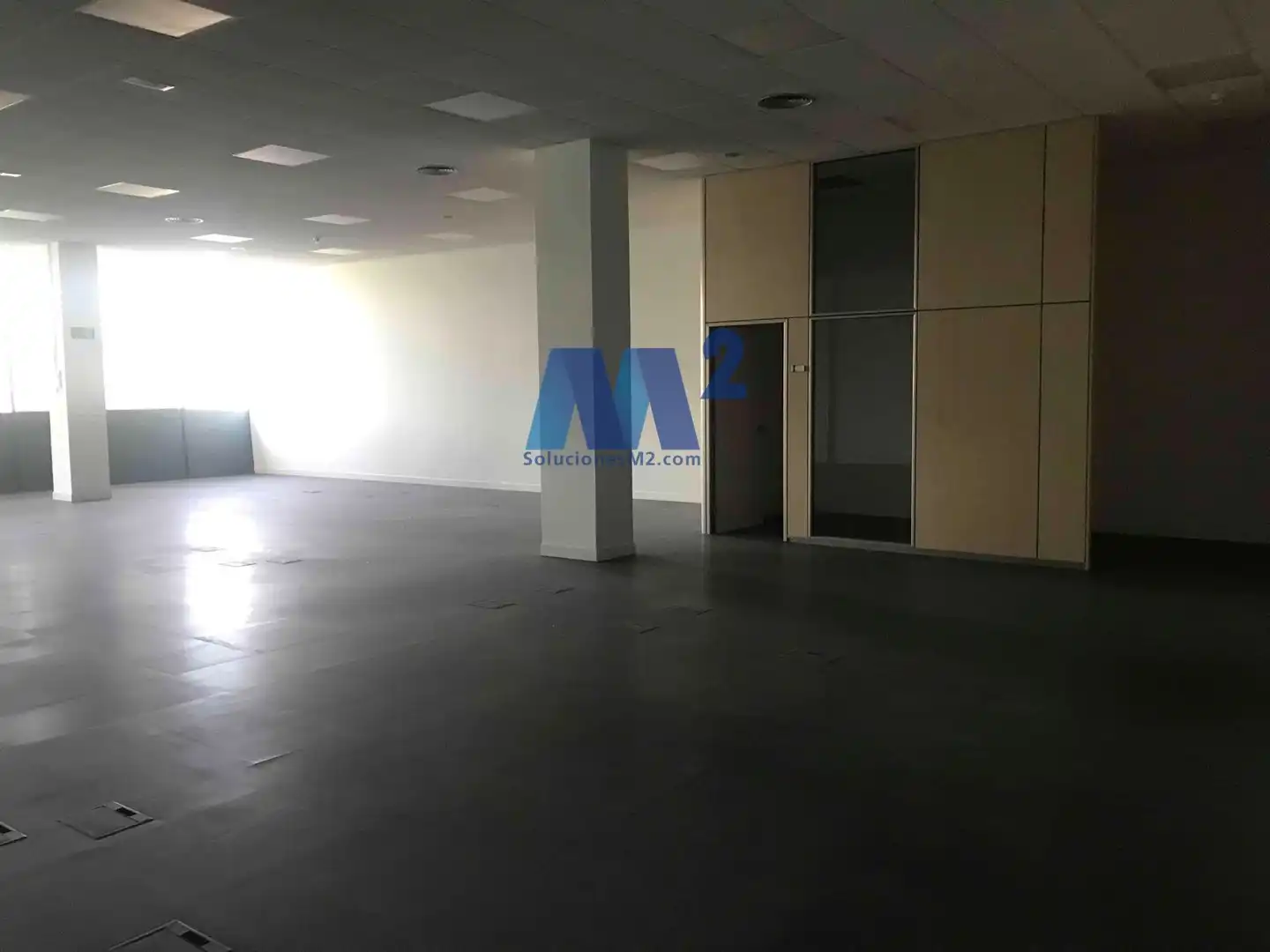 Oficina de alquiler en Valportillo Primera, Zona Industrial