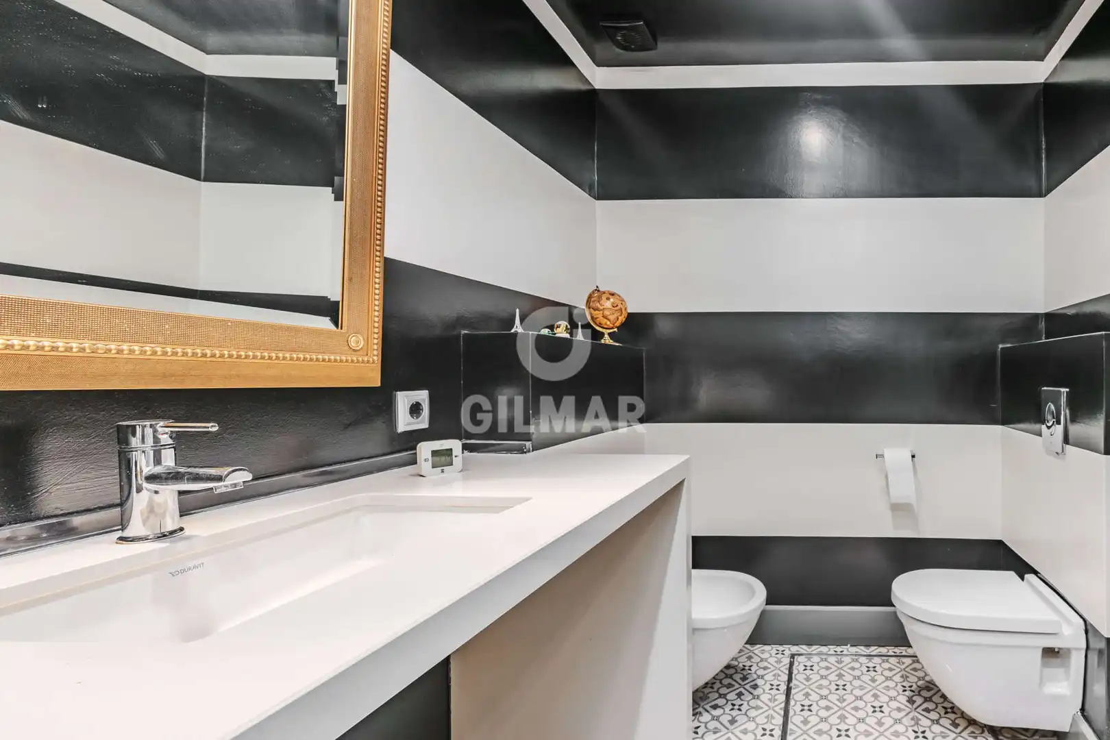 Baño de Casa o chalet en venta en Bormujos con Calefacción, Jardín privado y Piscina