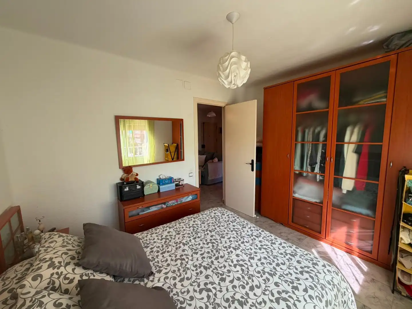 Bedroom of Flat for sale in Sabadell
