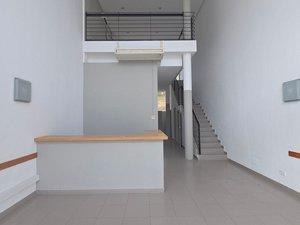 Photo 2 of Premises for rent in Palmanova, Calvià