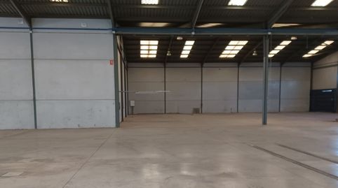 Foto 4 von Fabrikhallen zur Miete in Carrer K, 15, Riba-roja de Túria, Valencia
