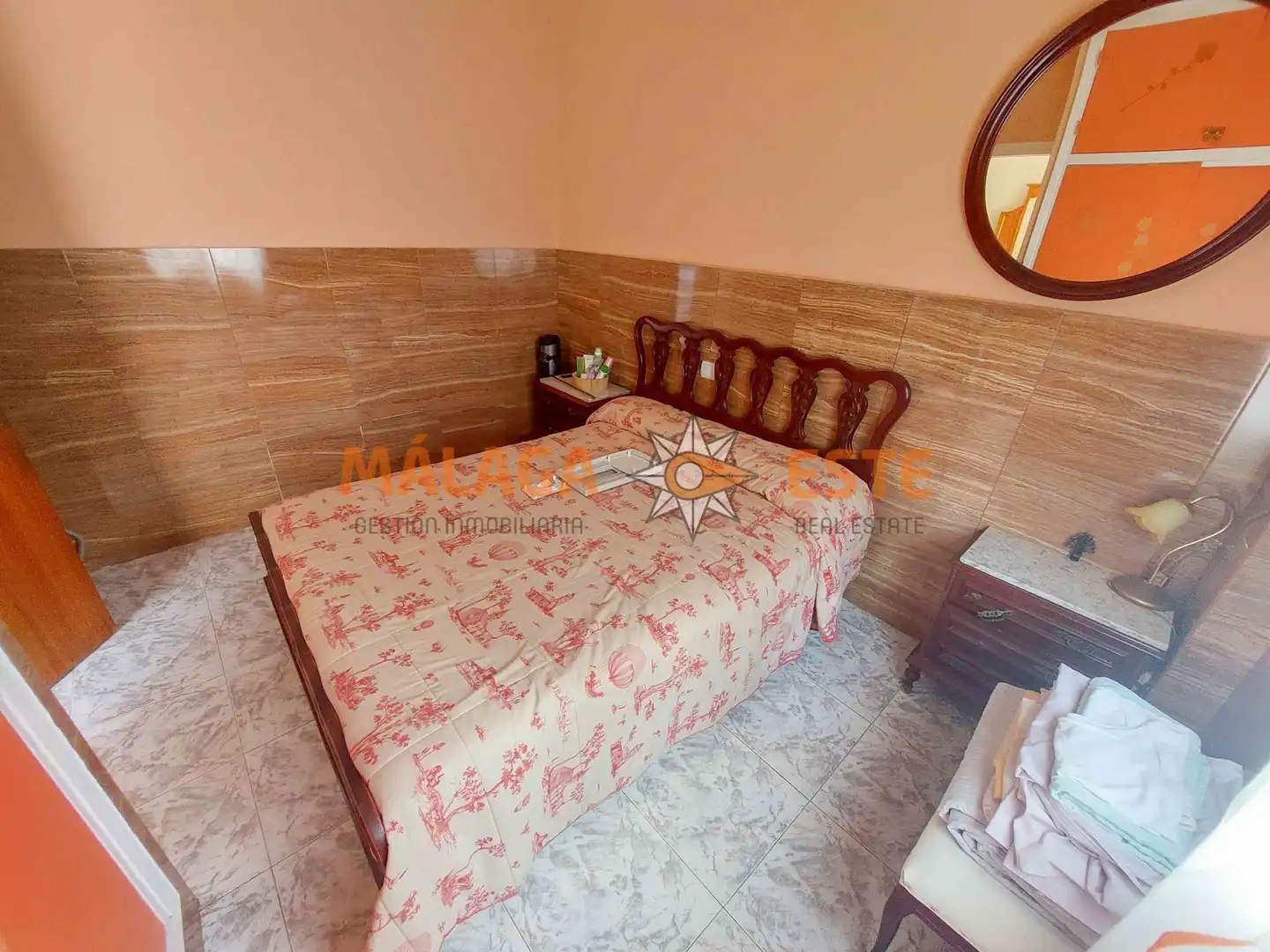 Habitación de Finca rústica en venta en Vélez-Málaga con Aire acondicionado, Terraza y Trastero