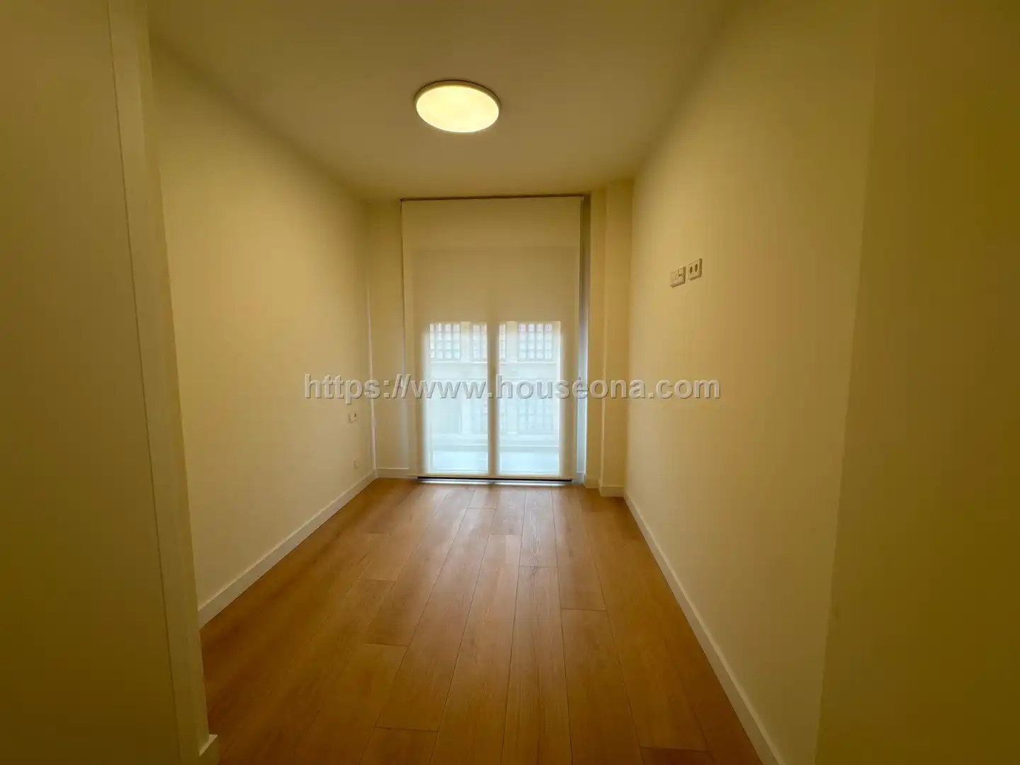 Habitación de Piso en venta en Bilbao  con Calefacción, Terraza y Trastero