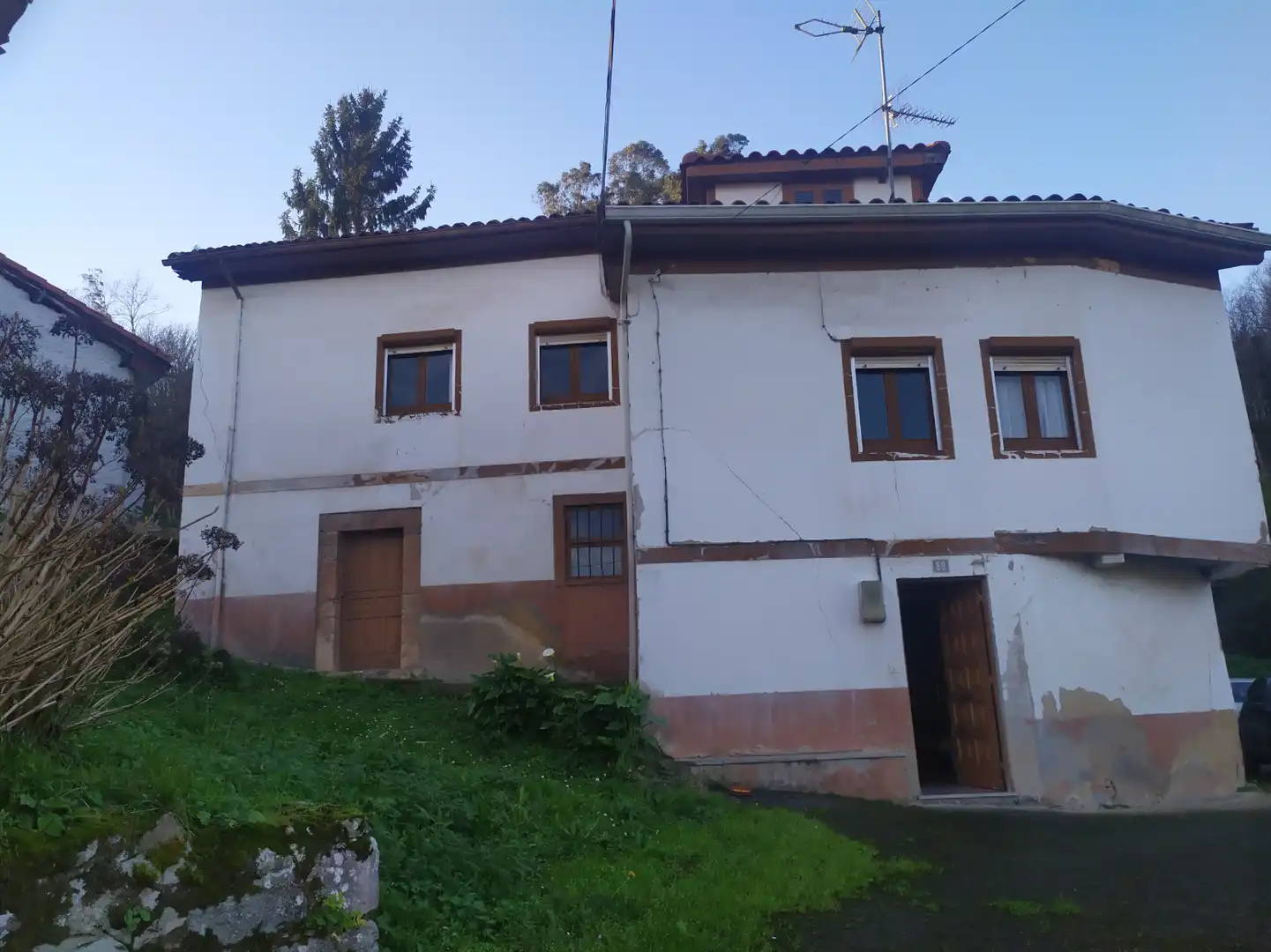 Exterior view of Houses for sale in Pravia  with Heating, Private garden and Storage room