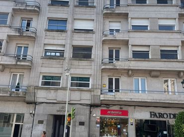 Attique avec ascenseur à vendre à Rúa Policarpo Sanz