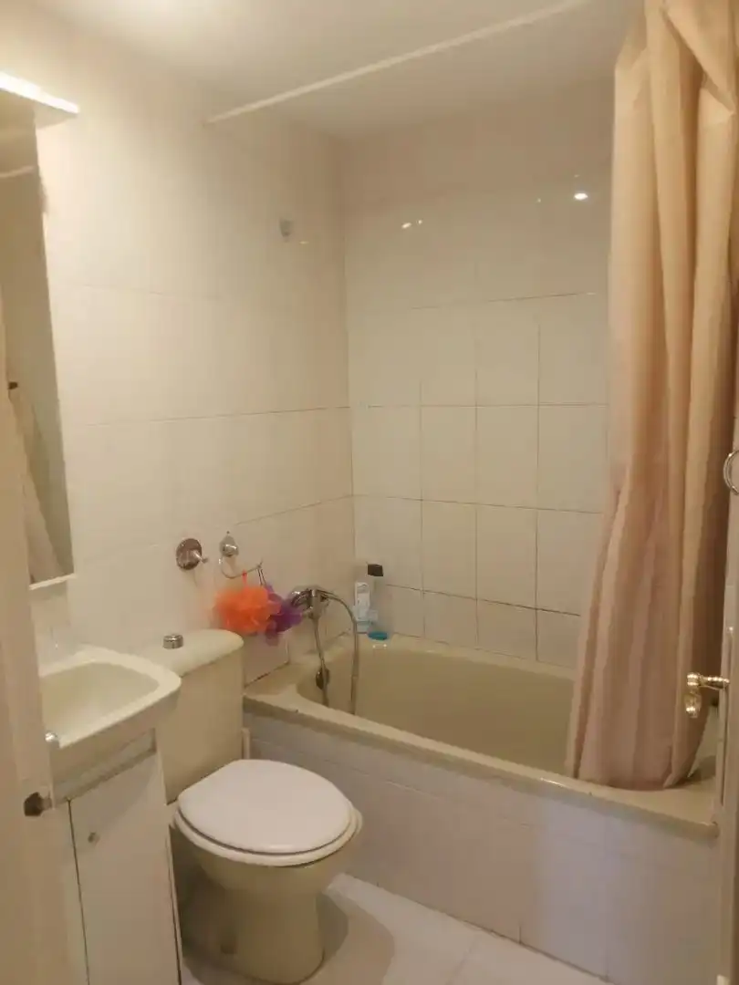 Bany de Apartament de lloguer en  Valencia Capital amb Aire condicionat