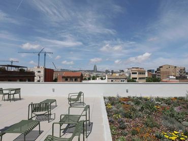 Mixte résidentiel avec ascenseur à louer à Sant Martí