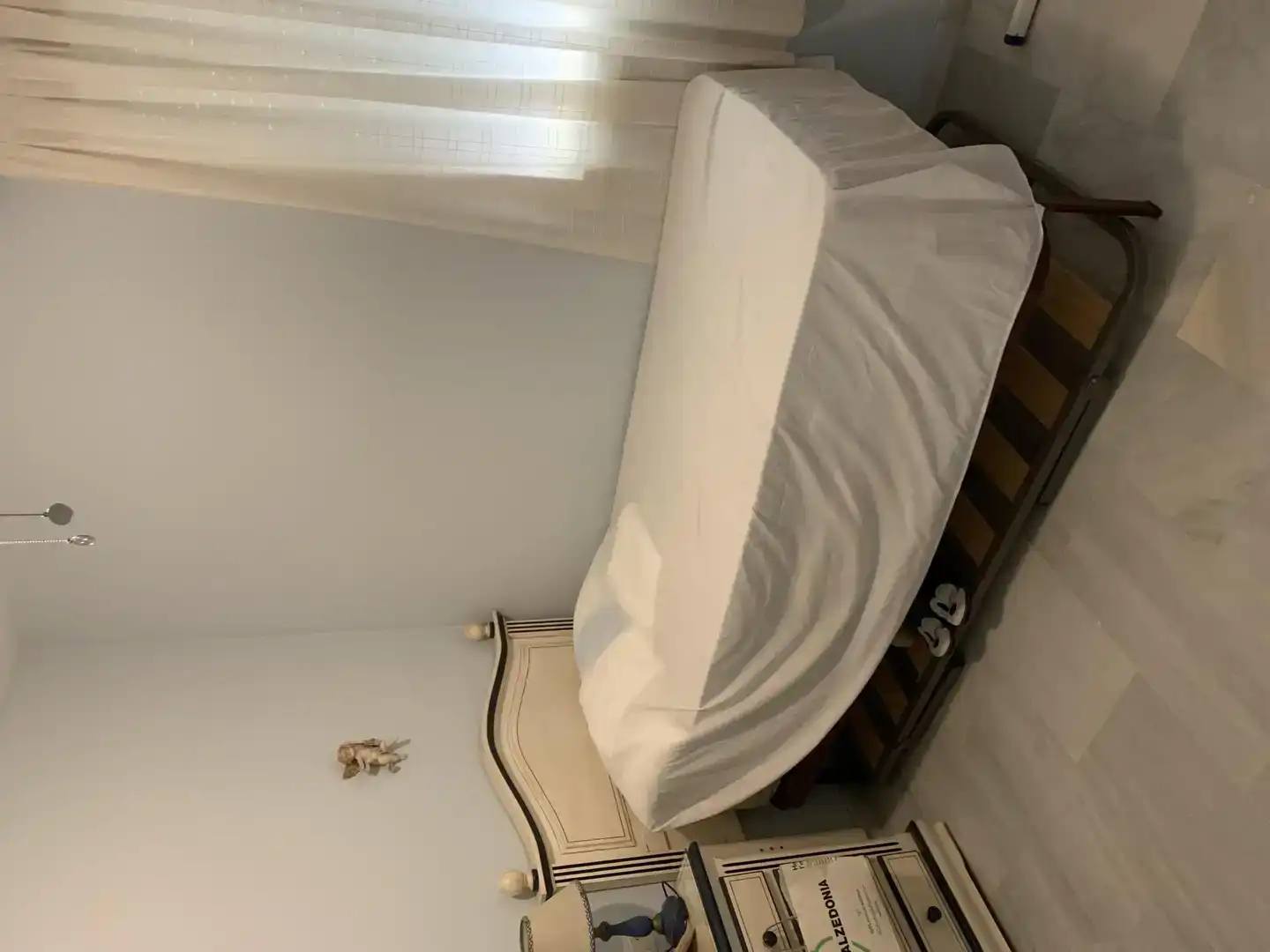 Schlafzimmer von Wohnung zur Miete in Fuengirola mit Klimaanlage und Schwimmbad