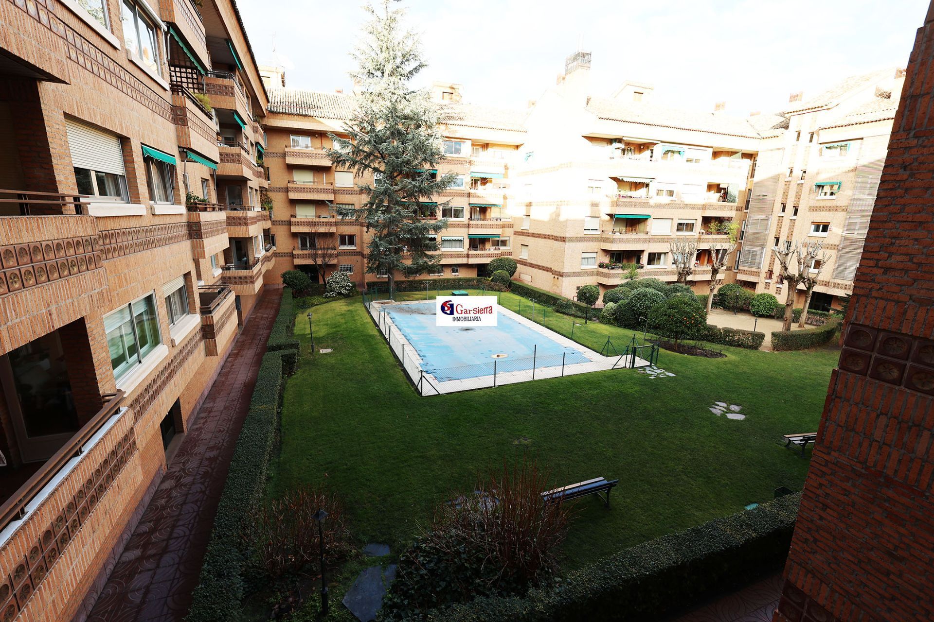 Garden of Flat for sale in  Madrid Capital  with Heating