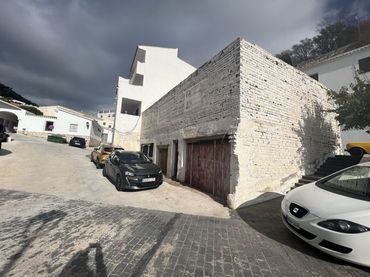 Rustikales Grundstück zum Verkauf in Mijas pueblo