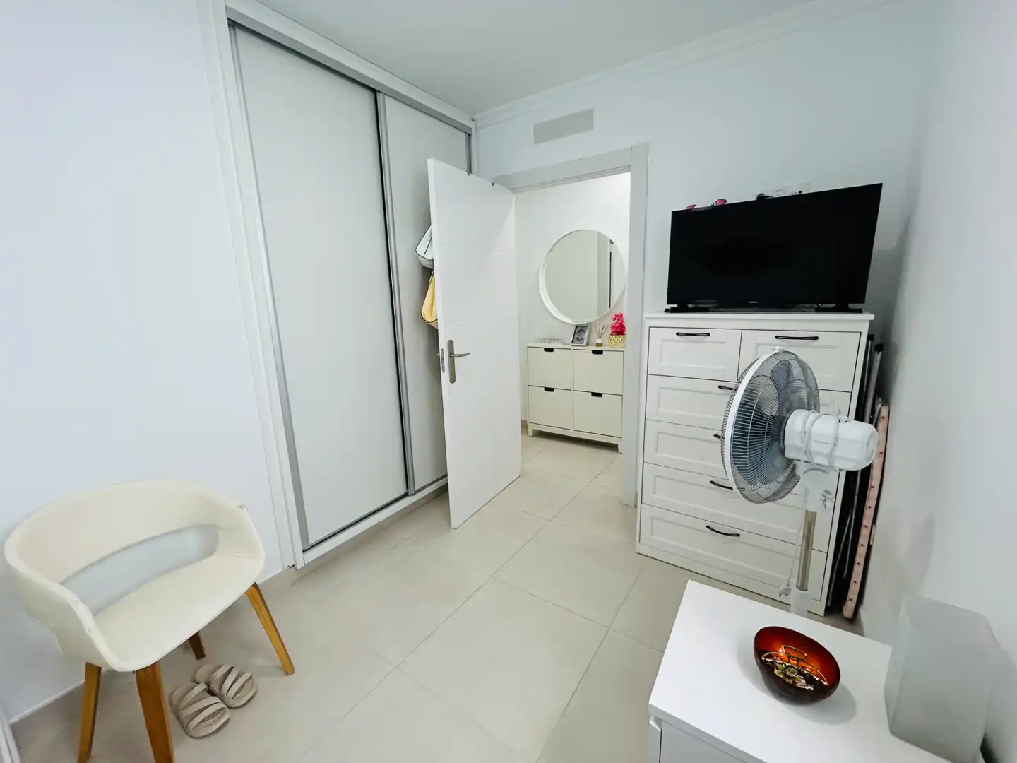 Habitación de Piso en venta en San Bartolomé de Tirajana con Aire acondicionado, Microondas y Balcón