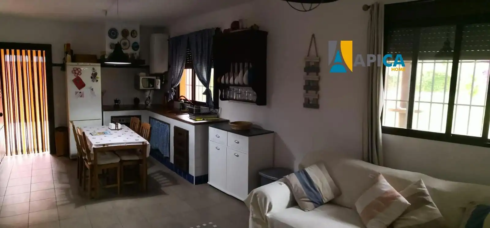 Kitchen of Houses for sale in Barbate  with Air Conditioner, Swimming Pool and Furnished