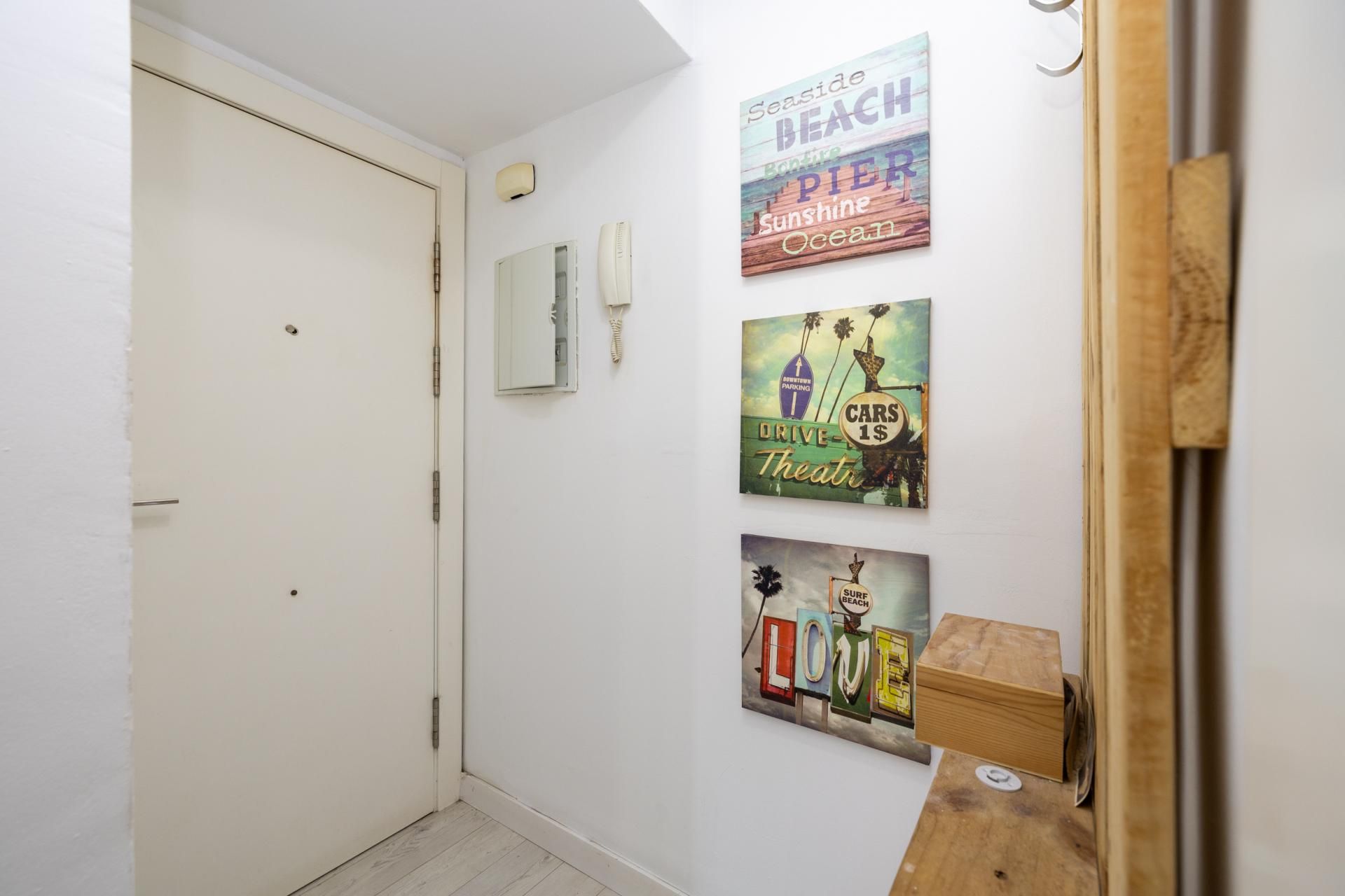 Flat for sale in  Granada Capital