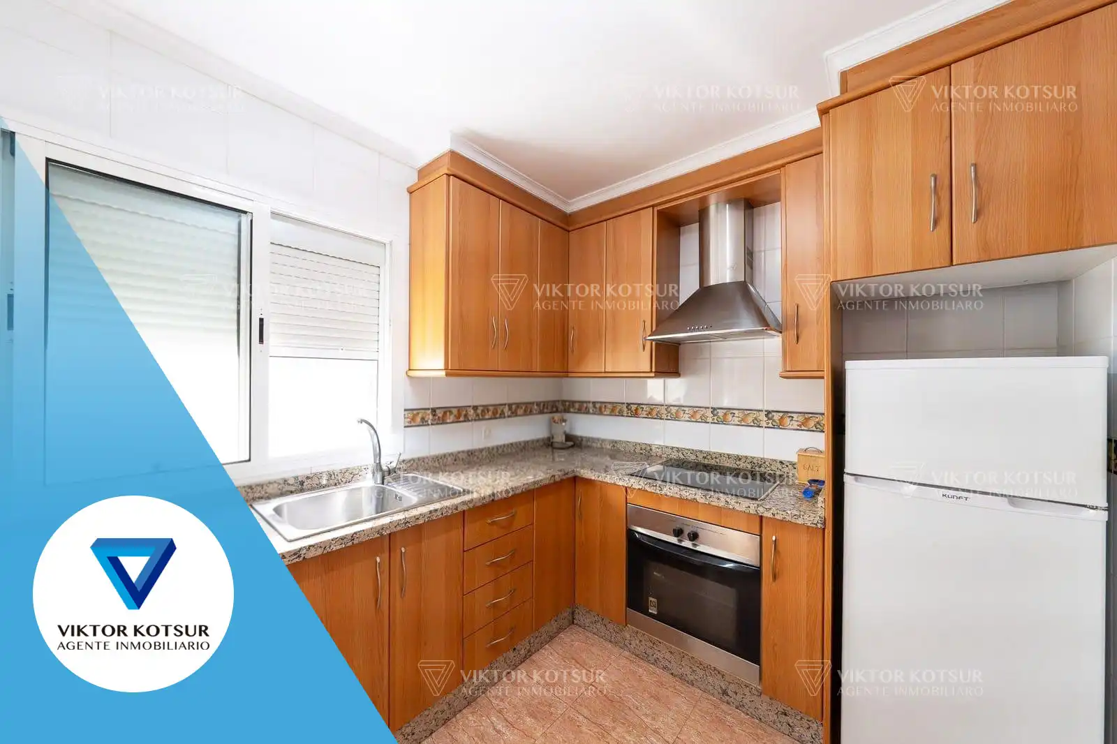 Cocina de Piso en venta en Roquetas de Mar con Aire acondicionado, Terraza y Amueblado