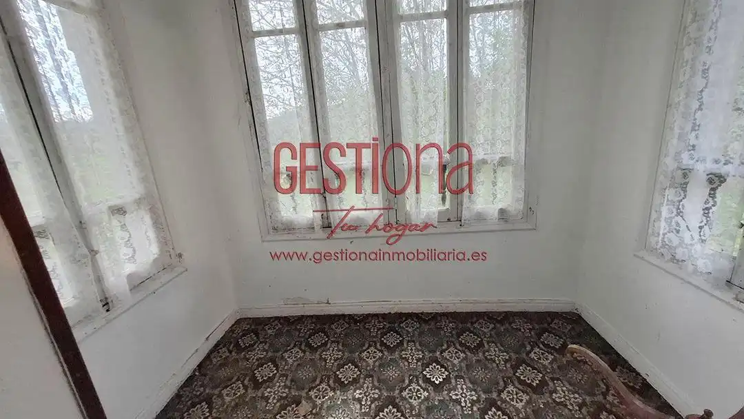 Habitación de Finca rústica en venta en Riotuerto con Jardín privado y Balcón
