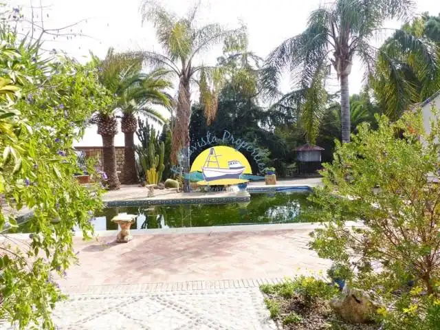 Piscina de Casa o chalet en venta en Totana con Aire acondicionado, Jardín privado y Terraza