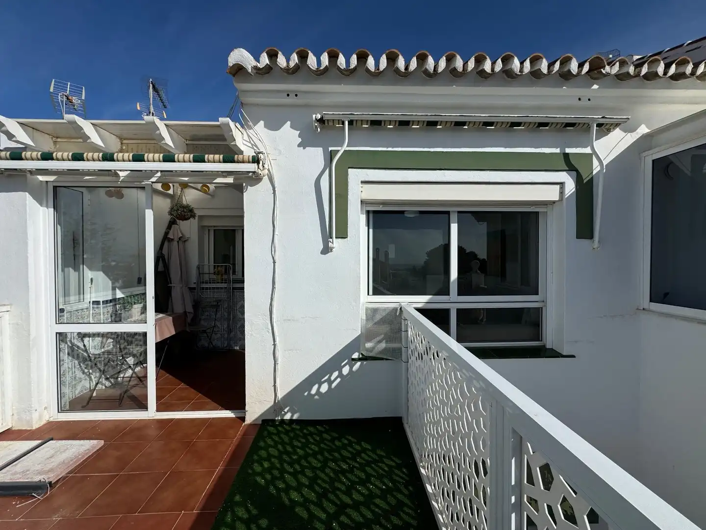 Vista exterior de Apartament en venda en Torrox amb Terrassa, Moblat i Piscina comunitària