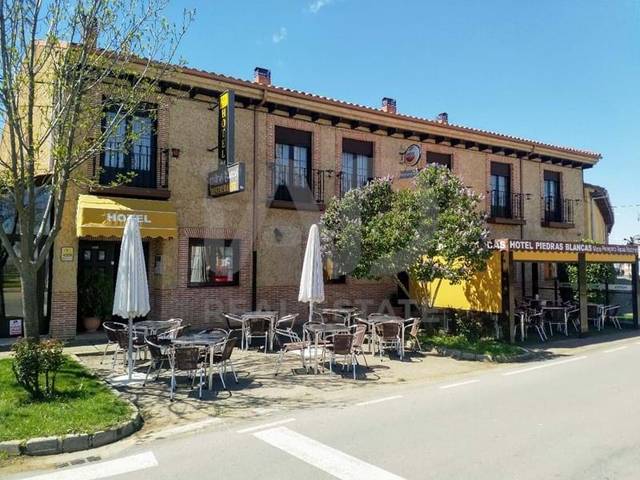 Local comercial en Venta en  Calle Fray Pedro del Burgo 32, 32 en El Burgo Ranero