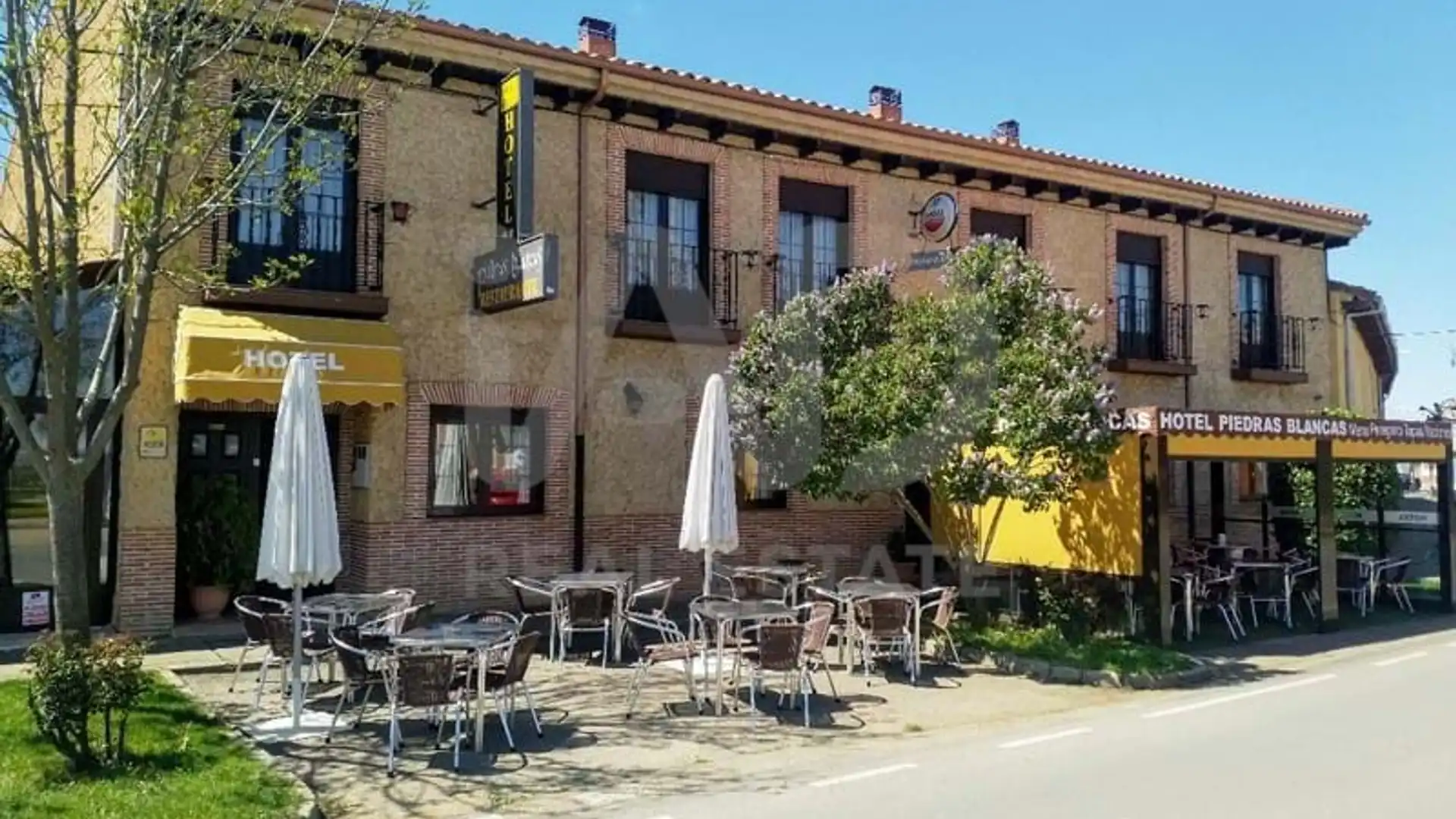 Premises for sale in El Burgo Ranero 