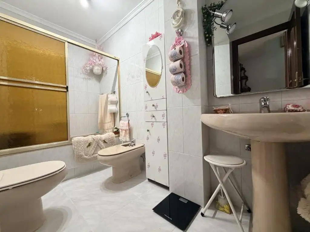Baño de Casa o chalet en venta en Puerto de la Torre - Atabal