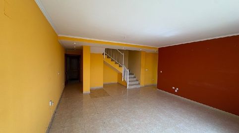 Foto 2 de Pis en venda a Av la Marina Baixa, La Nucia Pueblo, La Nucia